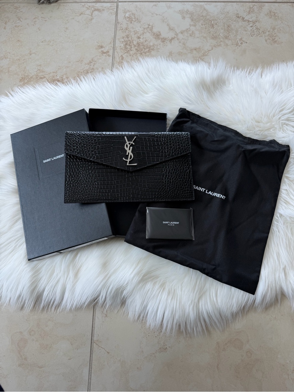 SAINT LAURENT Uptown Pouch / Clutch Medium In Croc-Embossed Leather - Picture 3 of 3